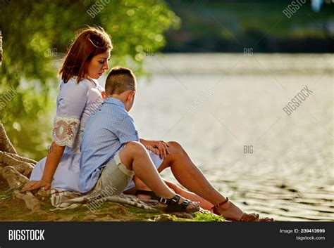 mom and son play